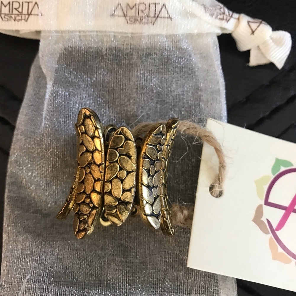Amrita Singh Gold Natalia Stretch Ring. NWT
